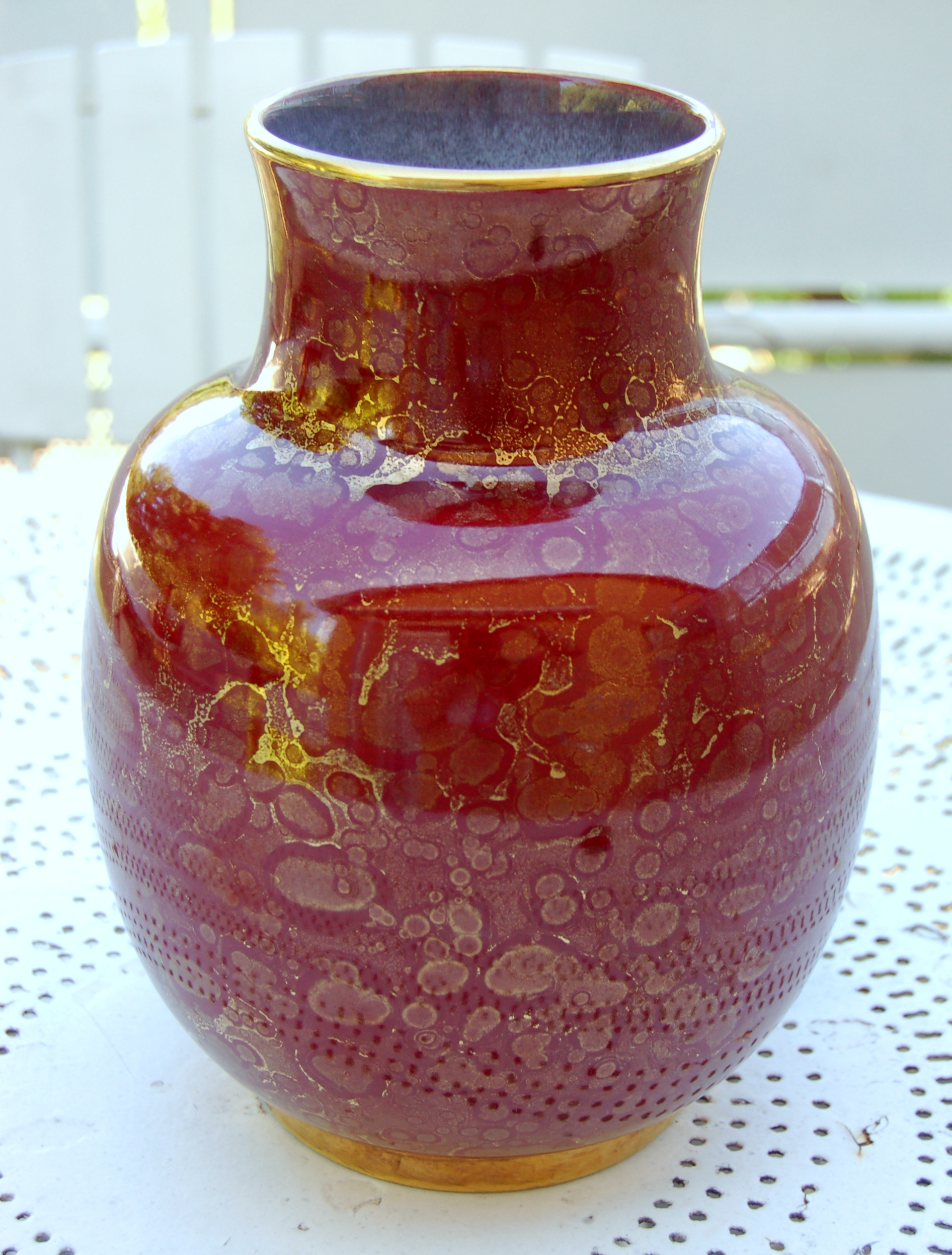 Vase balustre en céramique par Jean Mazeaud et Jean Faverot Manufacture de Sèvres