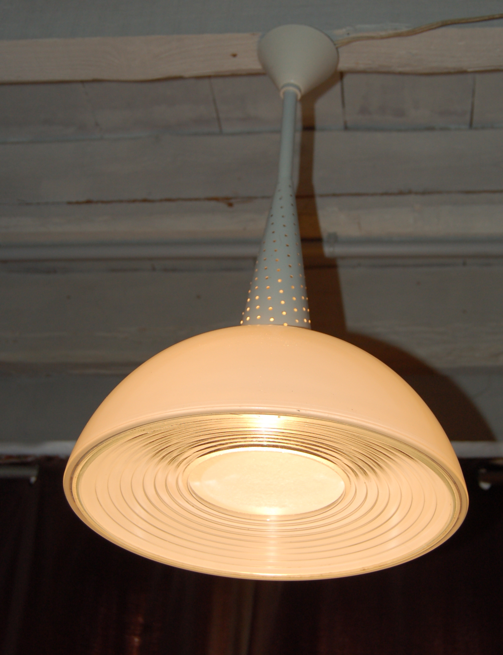 Suspension luminaire Mathieu Mategot année 60