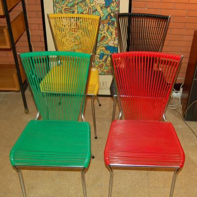 Chaises Scoubidou des années 60 vintage 